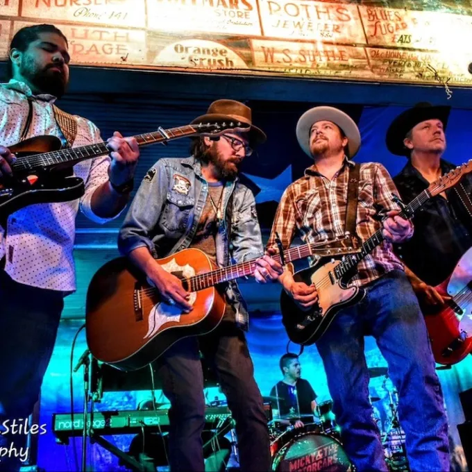 Micky and The Motorcars